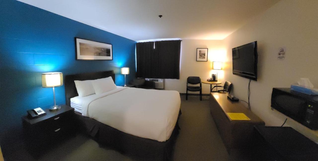 Roadking Inns Motel YYC Kültér fotó