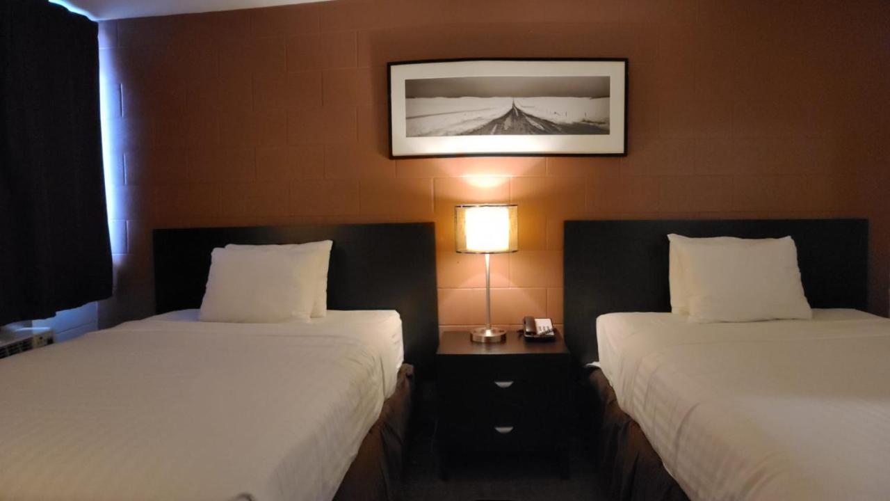 Roadking Inns Motel YYC Kültér fotó